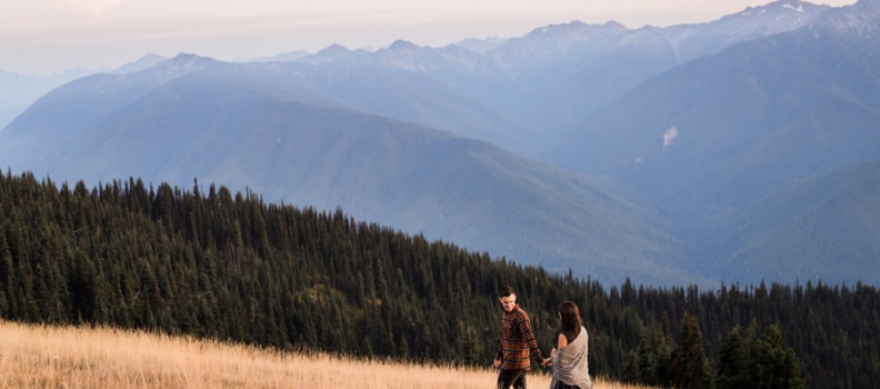 Hurricane Ridge Engagement | Port Angeles Wedding Photographer